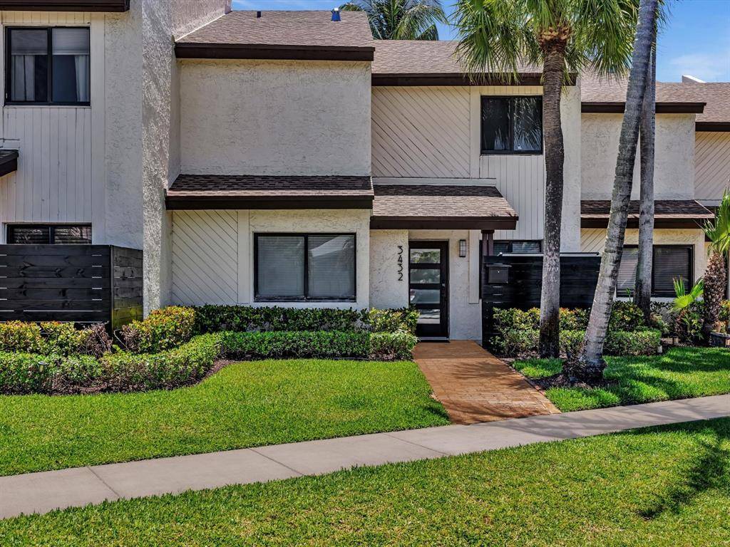 Oakland Park, FL 33334,3432 NE 16th Ave