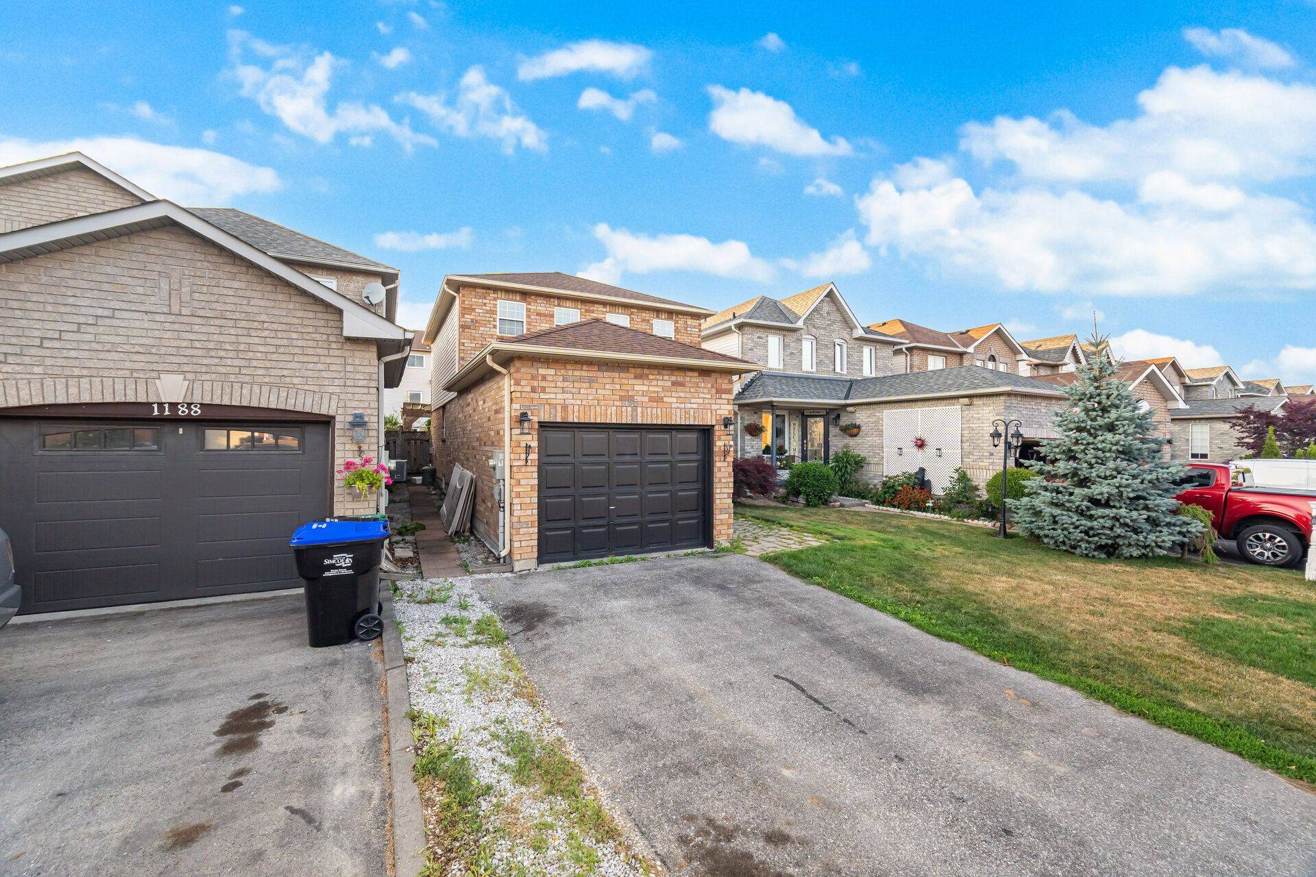 Innisfil, ON L9S 4X6,1186 Andrade LN