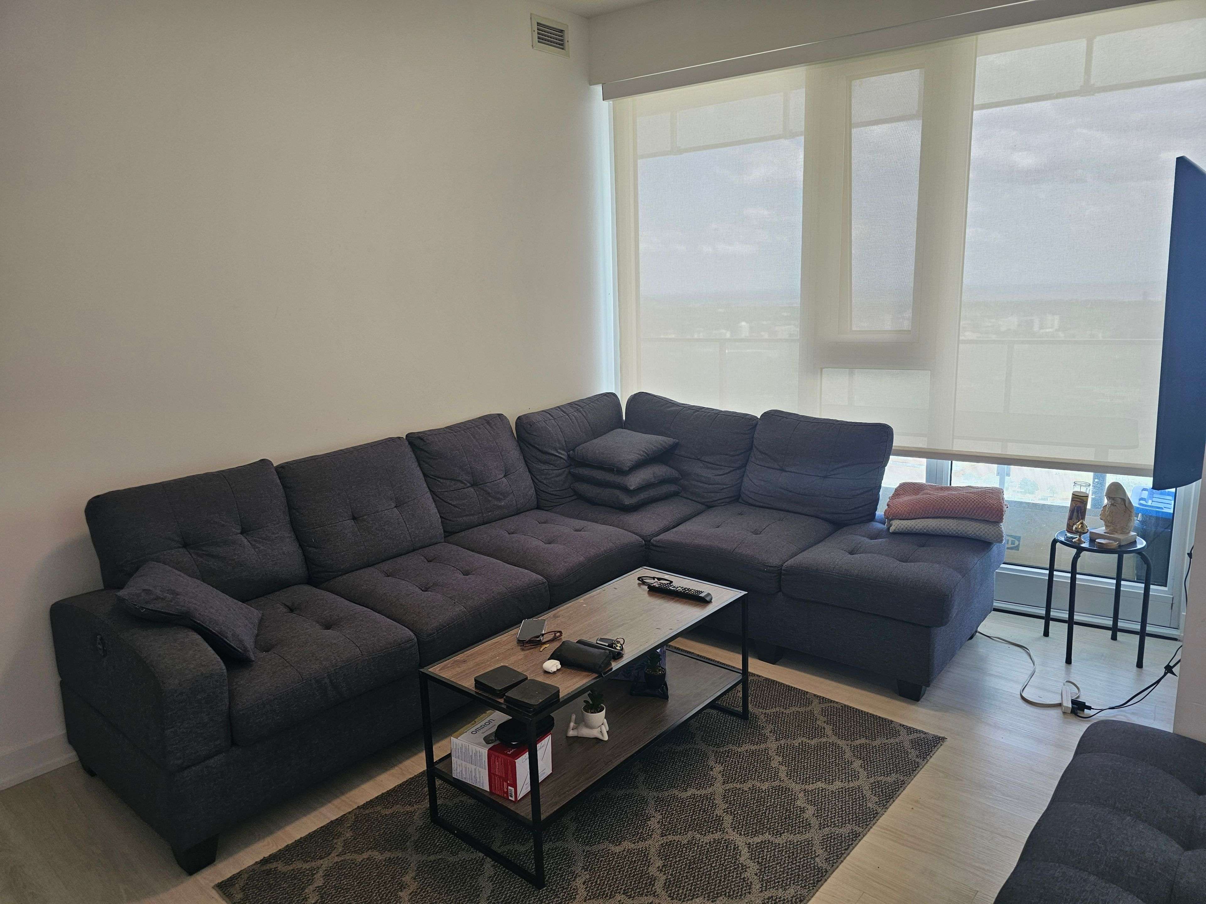 Mississauga, ON L5B 0M4,3883 Quartz RD #4005