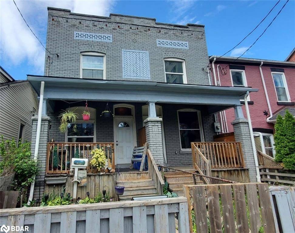 75 Cathcart ST, Hamilton, ON L8R 1M6