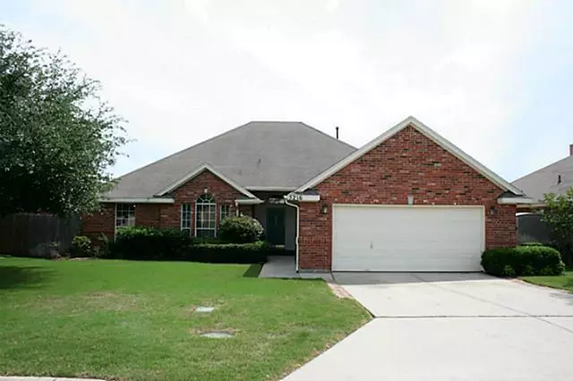 Denton, TX 76208,5216 Tartan Circle