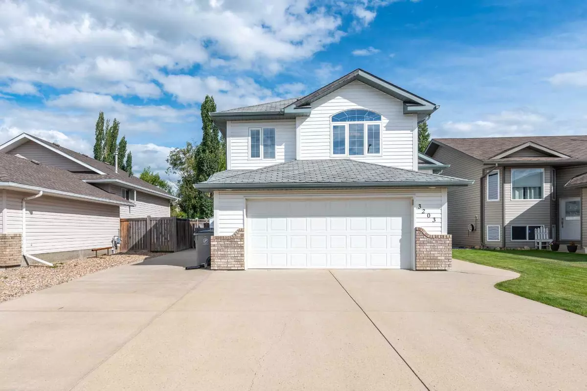 Lloydminster, AB T9V 3H9,3203 66 AVE