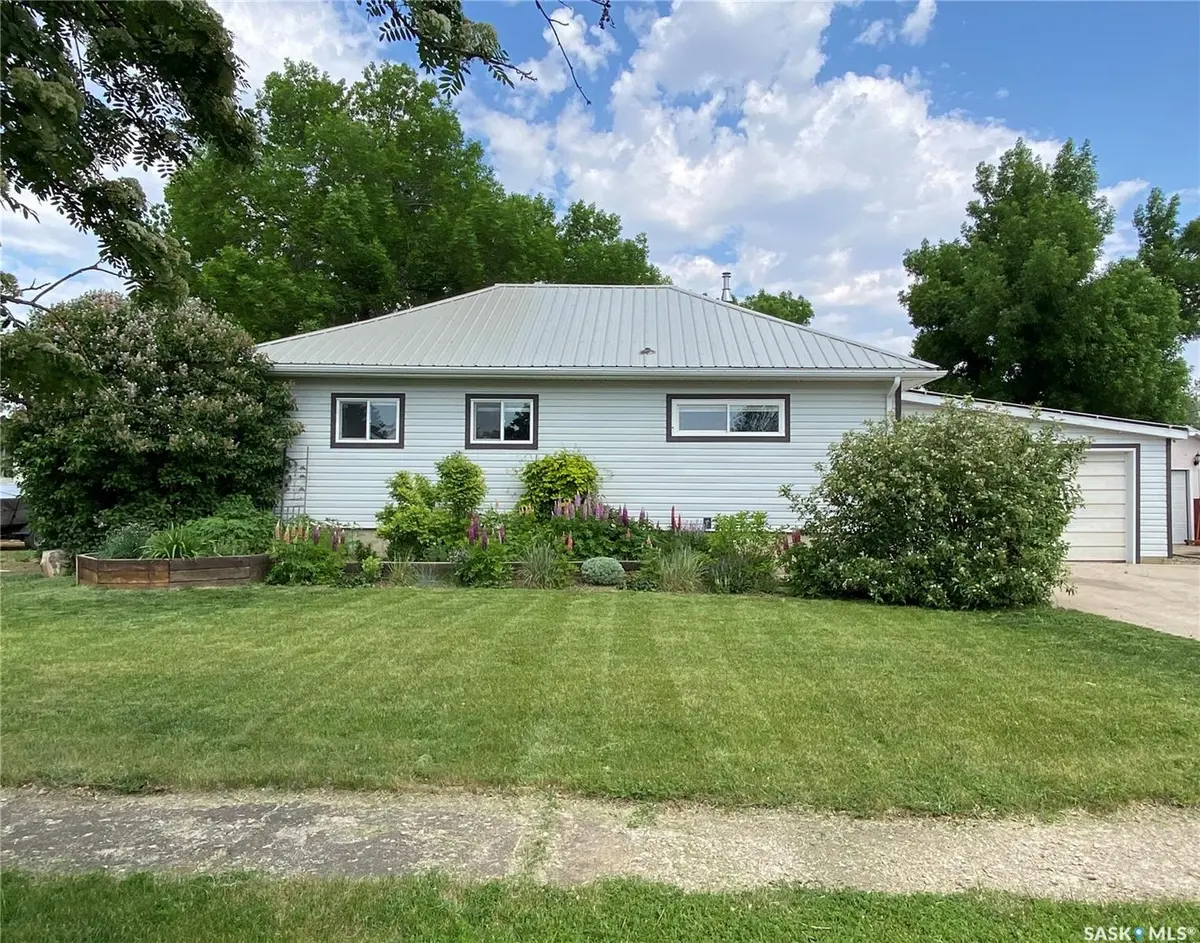 102 Missouri Coteau STREET, Avonlea, SK S0H 0C0