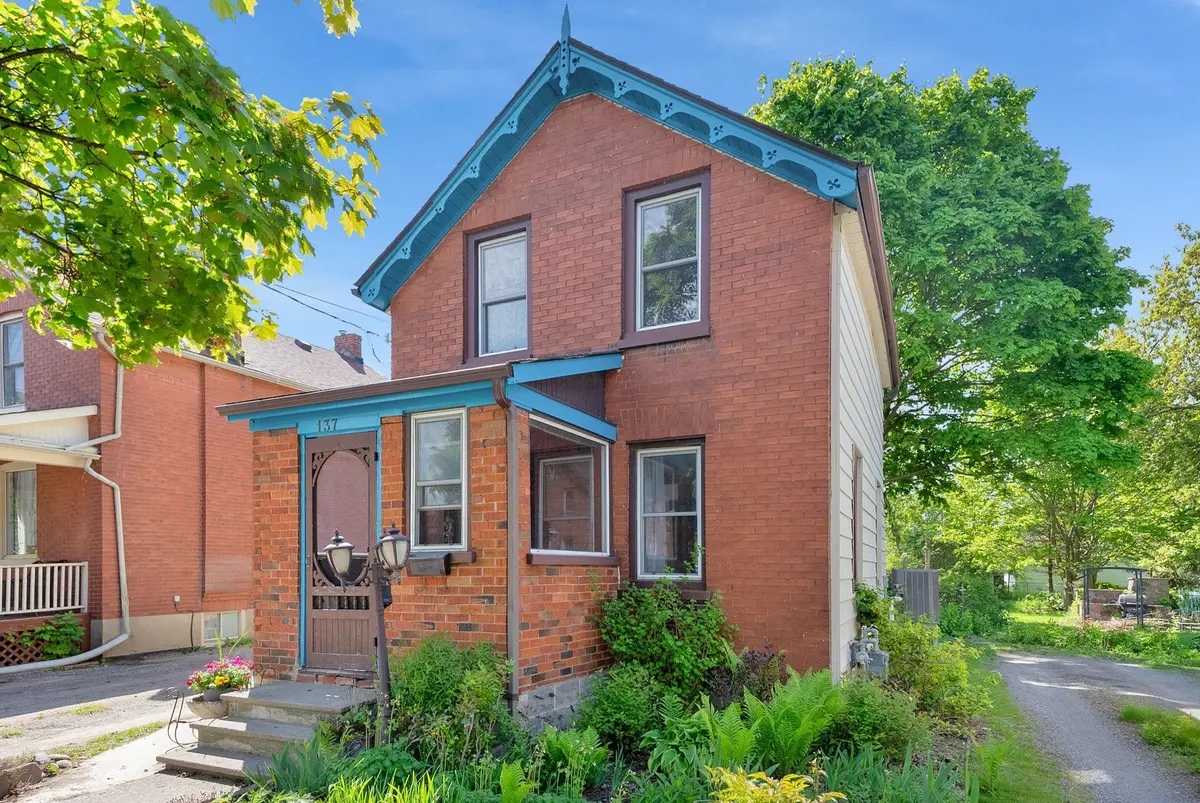 Cobourg, ON K9A 2H1,137 University AVE W