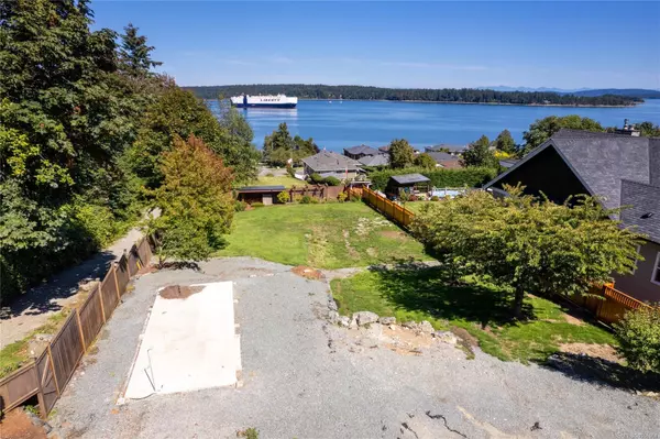 401 Chemainus Rd, Ladysmith, BC V9G 1Y3