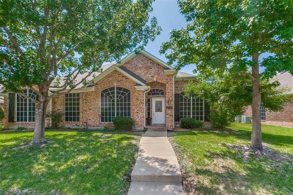 2710 Roughleaf Lane, Rowlett, TX 75089