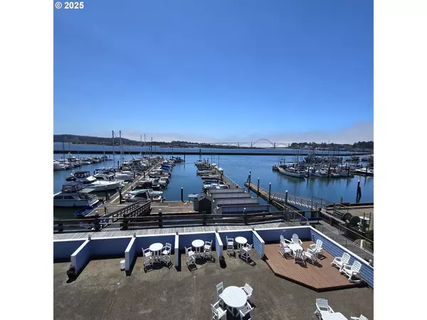 Newport, OR 97365,890 SE BAY BLVD #316
