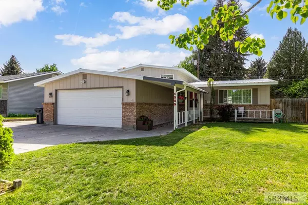 1355 Corinne Avenue, Idaho Falls, ID 83402