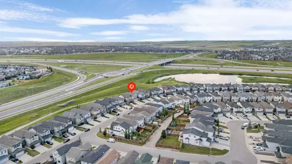 Calgary, AB T3K 0X4,237 Panton WAY NW