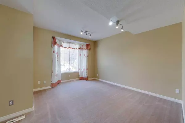 Slave Lake, AB T0G 2A2,116 6 AVE Northeast #105
