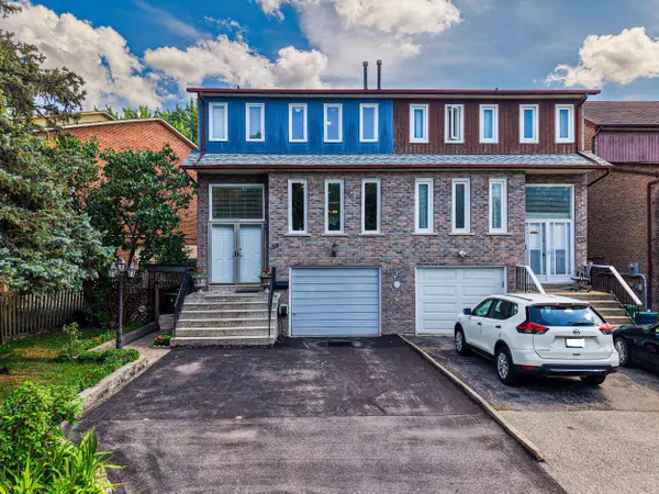 133 Robert Hicks DR, Toronto C07, ON M2R 3R2