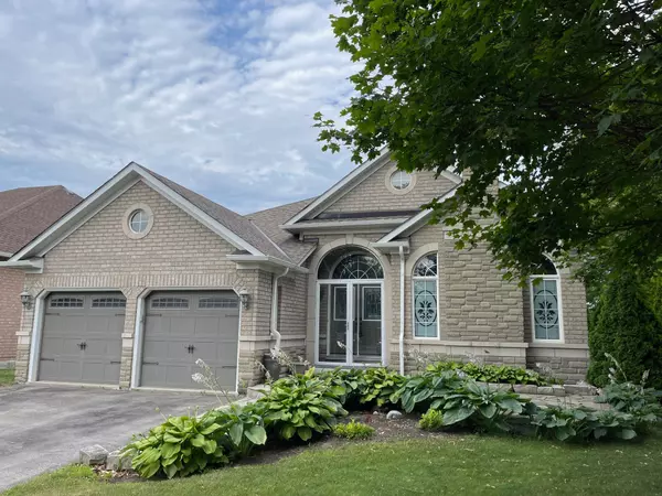 Whitby, ON L1M 1K5,57 Kimberly DR