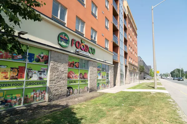 Oshawa, ON L1G 8A5,1700 Simcoe ST N