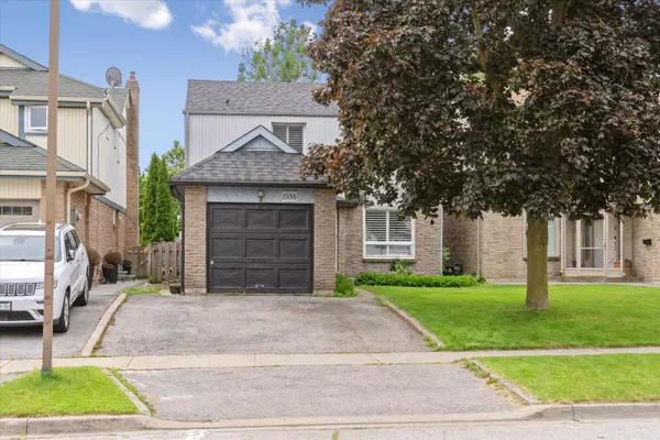 Pickering, ON L1V 3N5,1938 Parkside DR
