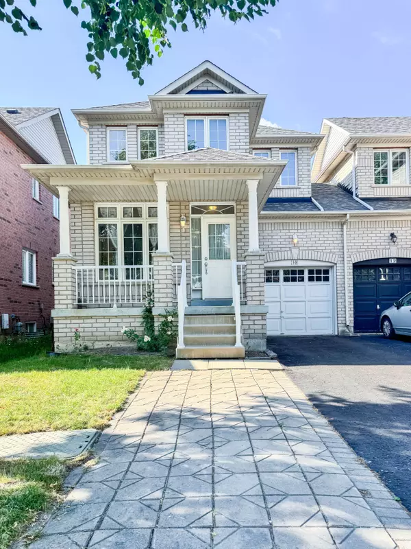 10 Bartlett RD,  Markham,  ON L6C 2Y6