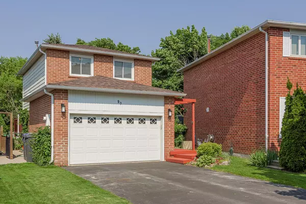 Brampton, ON L6Z 1S6,90 Lakecrest TRL
