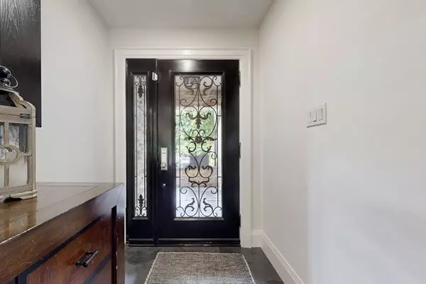 Oakville, ON L6L 2H4,2368 Ventura DR