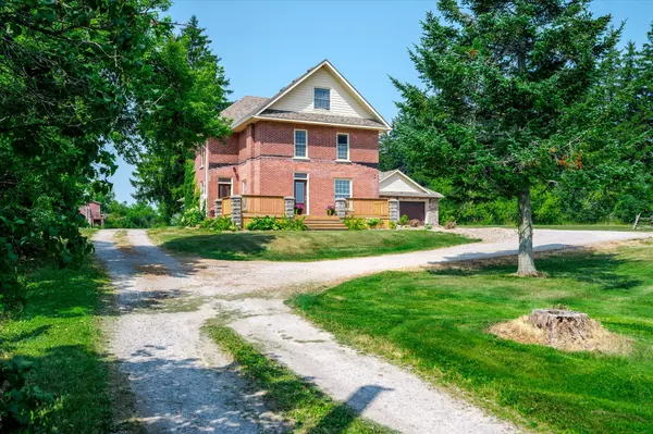 1060 Centre Line, Selwyn, ON K9J 6X5