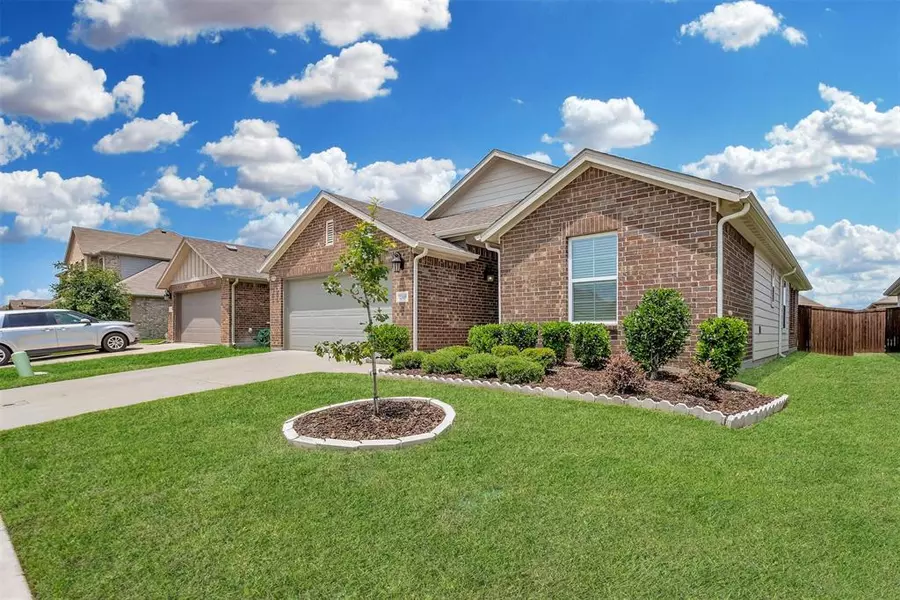 2308 Mount Olive Lane, Forney, TX 75126