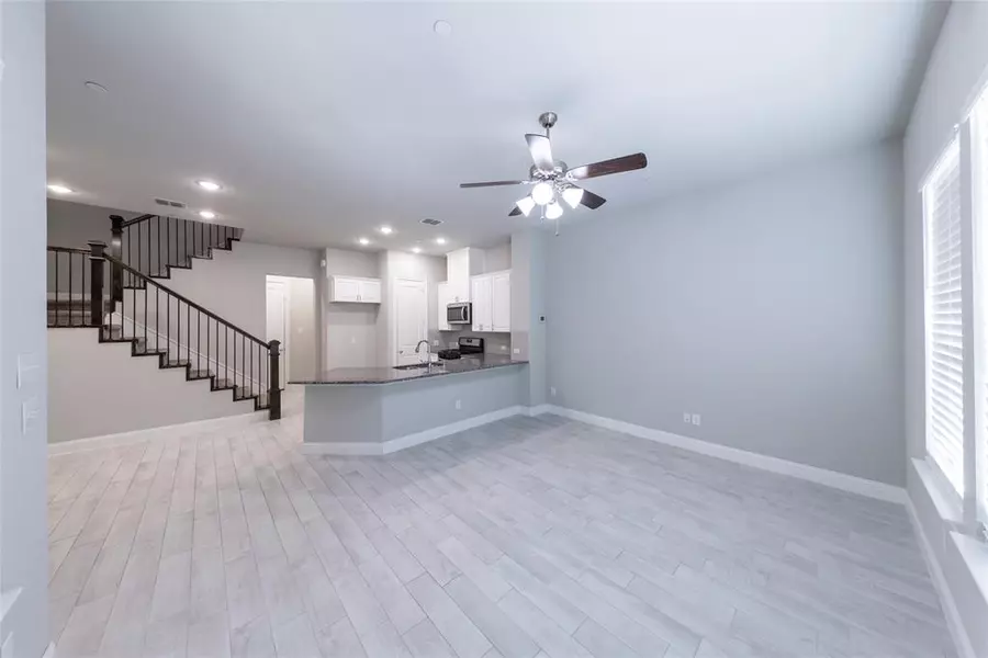 1571 Windermere Way, Farmers Branch, TX 75234