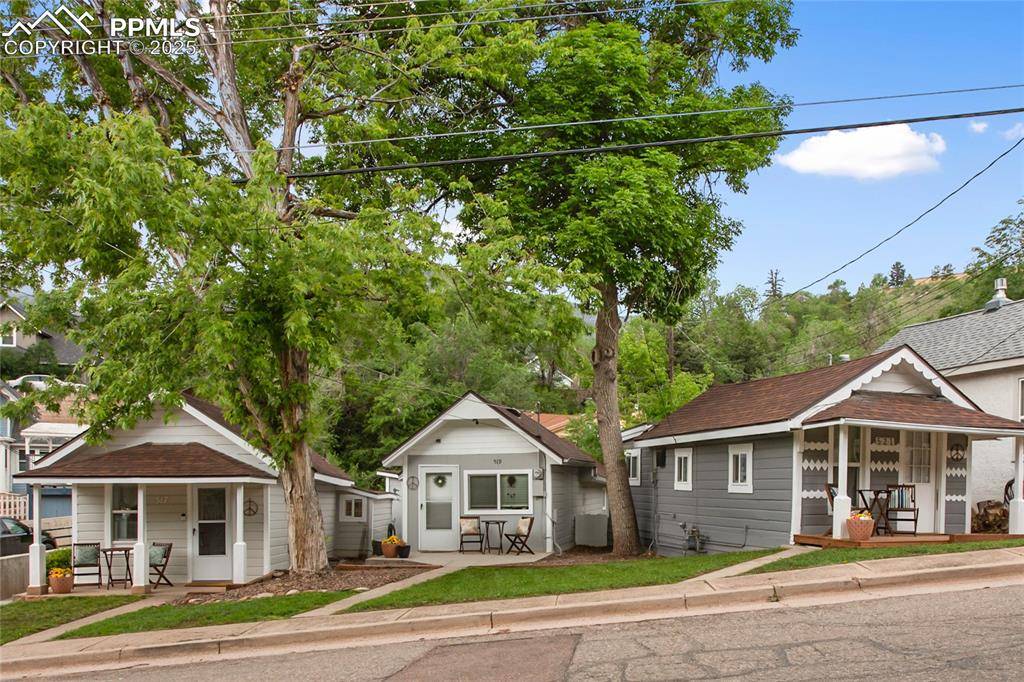 517 Canon AVE, Manitou Springs, CO 80829