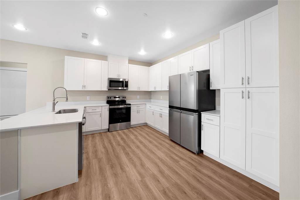 Fate, TX 75087,577 Richlands Way #201