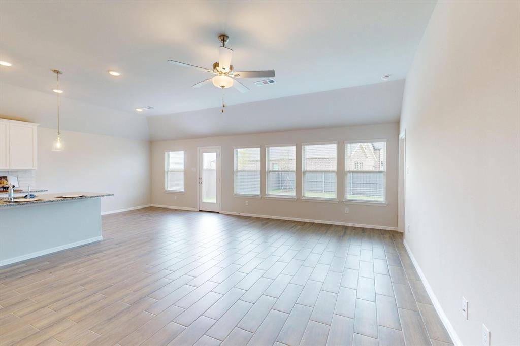 Grand Prairie, TX 76084,7577 Wild Mint Trail