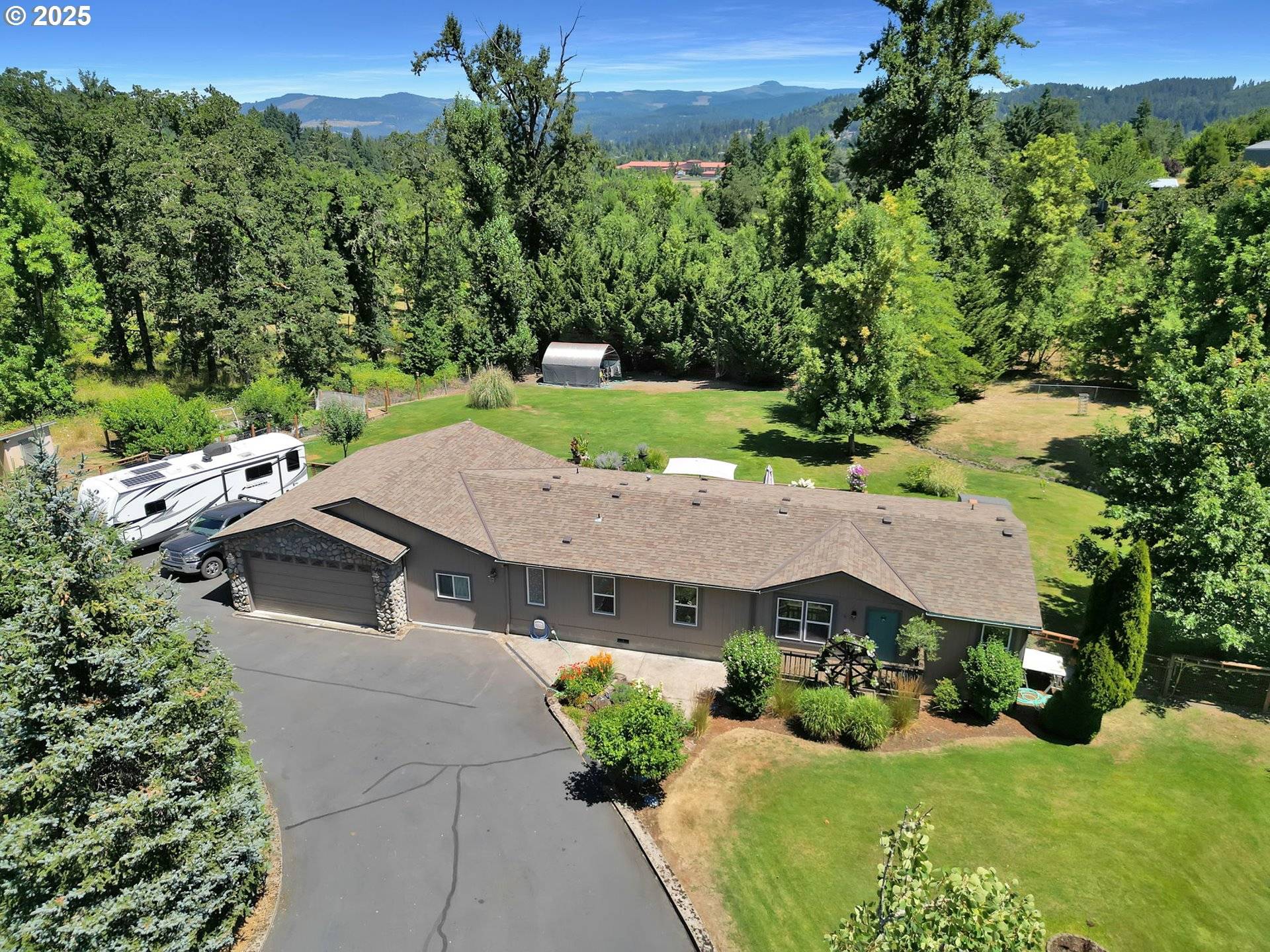 Cottage Grove, OR 97424,78135 DAYBREAK DR
