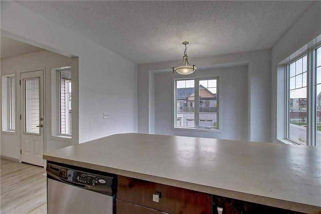 167 Windstone CRES SW, Airdrie, AB T4B 0N9
