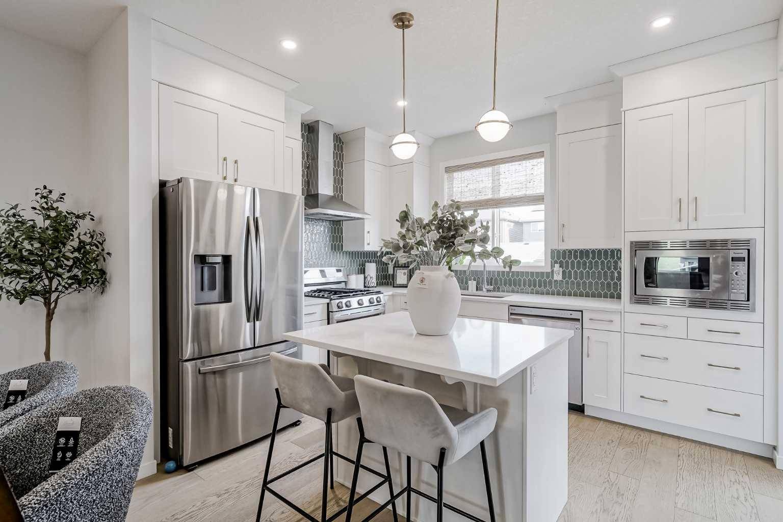 Calgary, AB T2X 4W6,264 Belmont BLVD Southwest