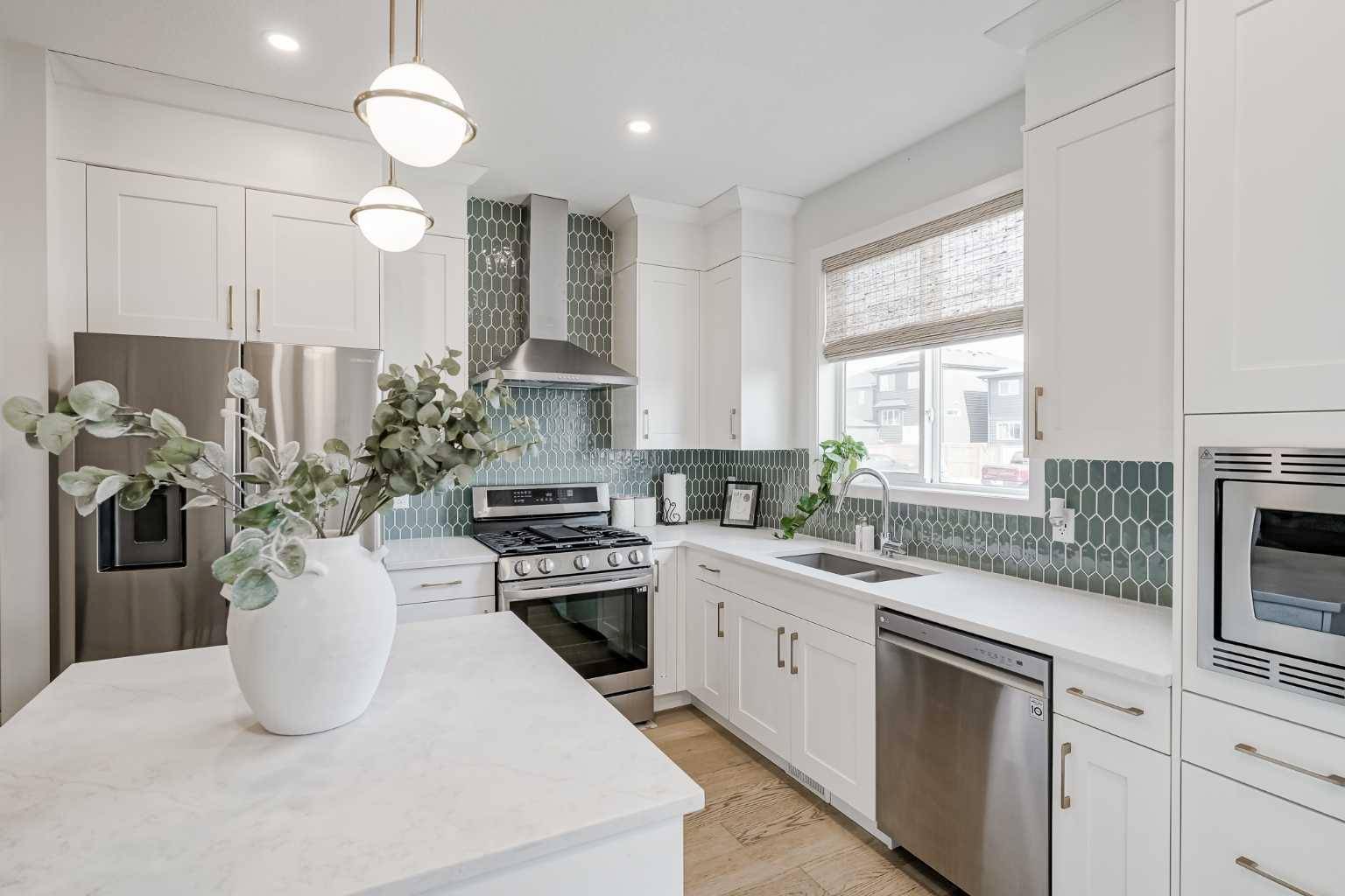 Calgary, AB T2X 4W6,264 Belmont BLVD Southwest