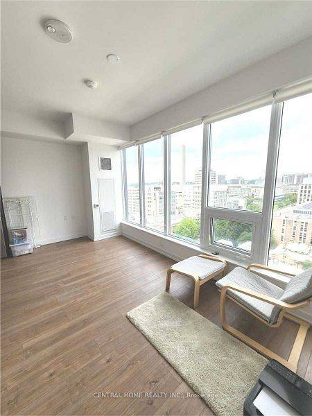 Toronto C01, ON M5T 1P9,203 College ST #1406