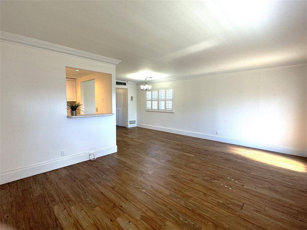 Delray Beach, FL 33446,526 SAXONY  K #526