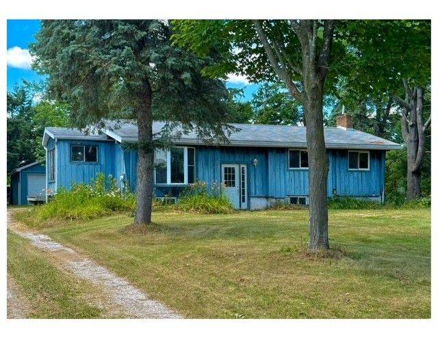 102 Ridge RD E, Oro-medonte, ON L0L 2E0