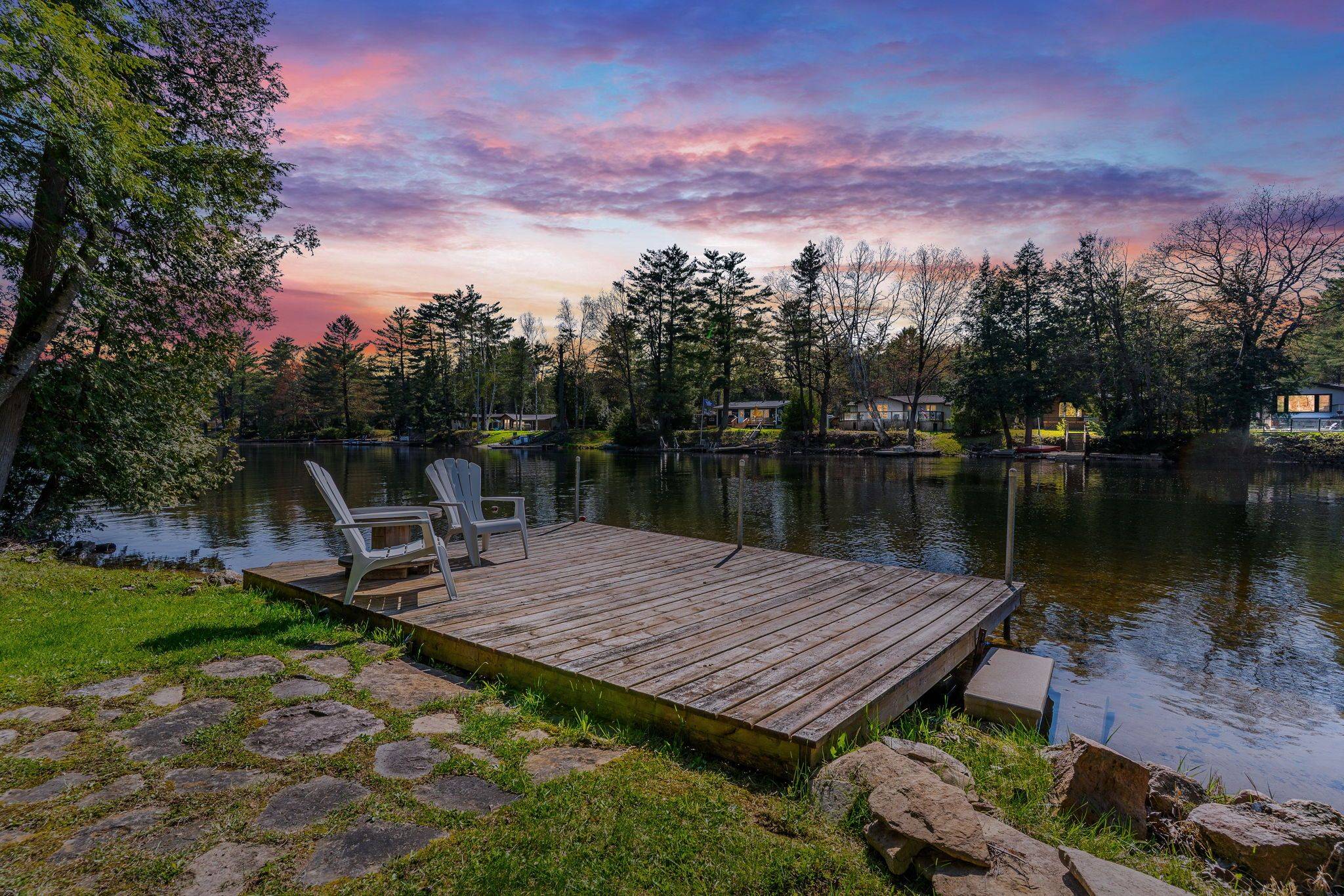 Minden Hills, ON K0M 2K0,1954 South Beaver Lake LN