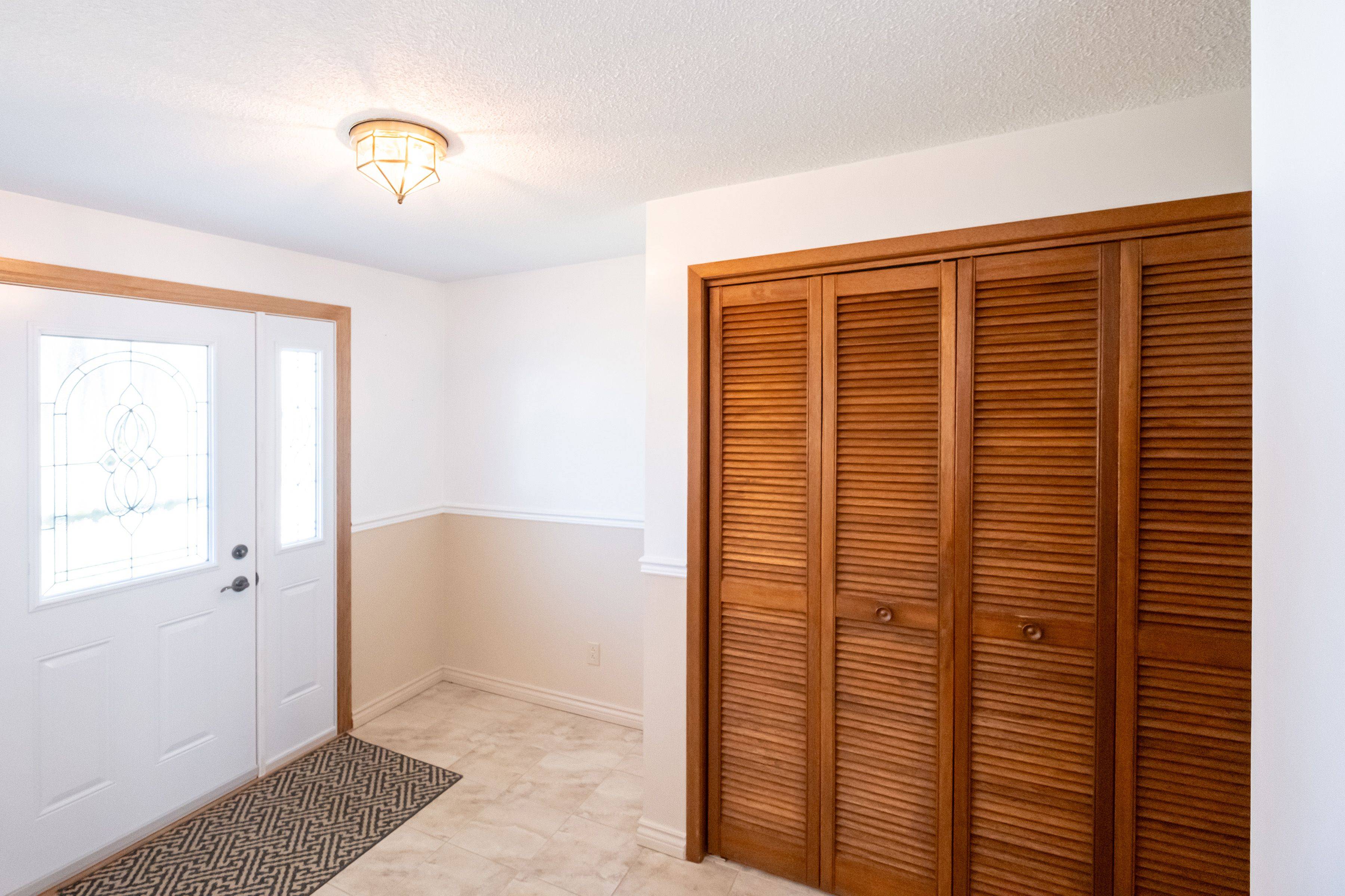 Quinte West, ON K8V 5Y5,31 O'Neil CRES