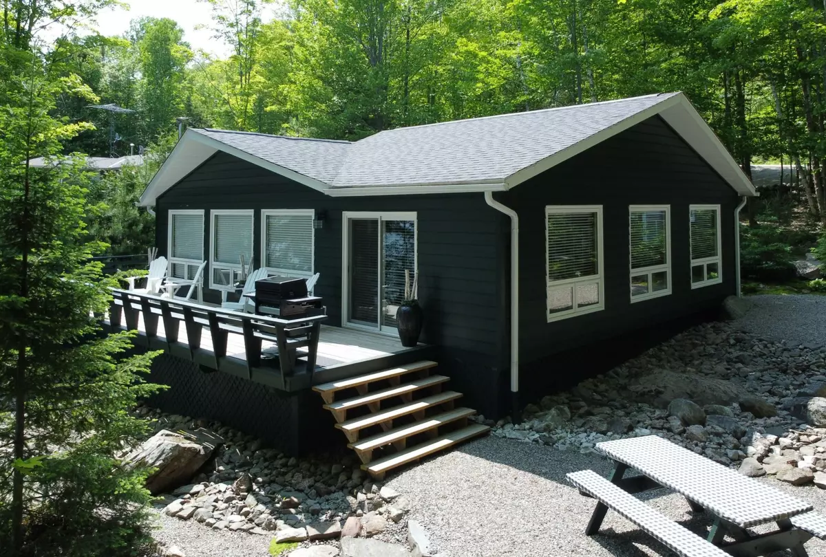 Madawaska Valley, ON K0J 1B0,224 Wiltom DR