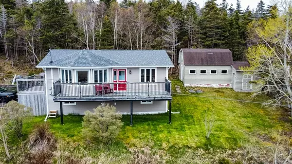 Conception Bay South, NL A1X 6G2,62 Easons Road