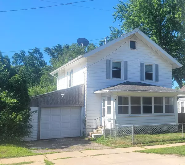1325 21st Avenue, Rockford, IL 61104