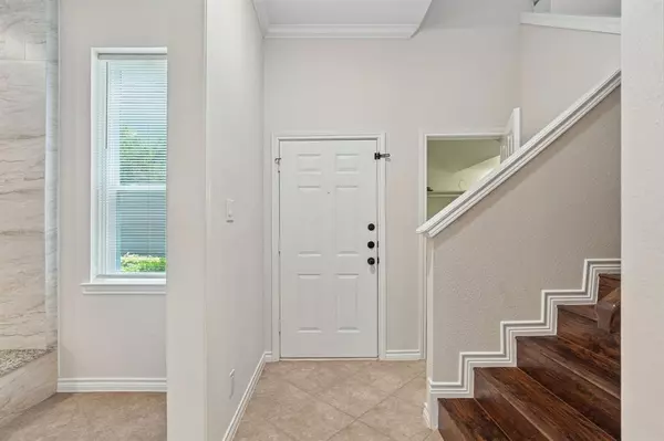 Denton, TX 76201,1101 N Locust Street #6