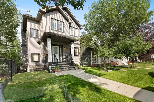 Calgary, AB T3P0B2,391 Evansdale WAY NW