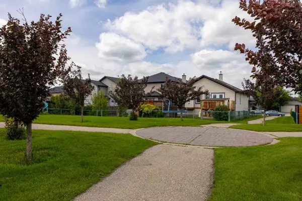 Airdrie, AB T4B 2Z5,265 Canals CIR SW