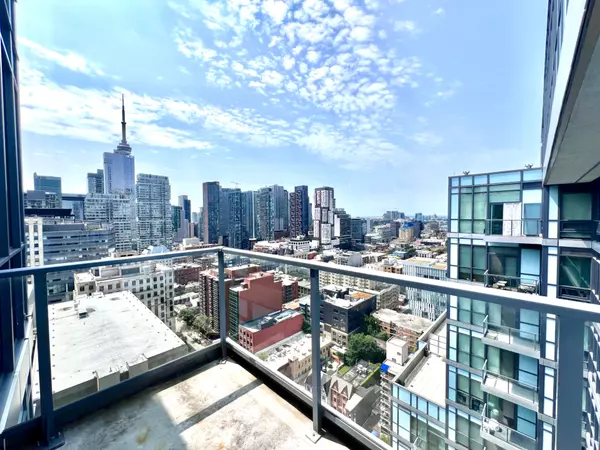 210 Simcoe ST #2510, Toronto C01, ON M5T 0A9