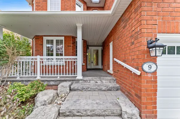 Ajax, ON L1T 3Z5,9 Mcneilage CT