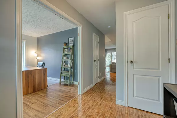 Stratford, ON N5A 7T3,214 John ST S