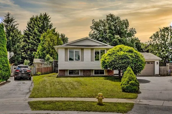 Brantford, ON N3R 6R9,14 Thistledown DR