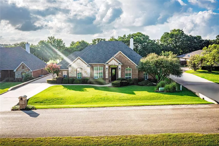 4700 Stoney Creek Court, Granbury, TX 76049