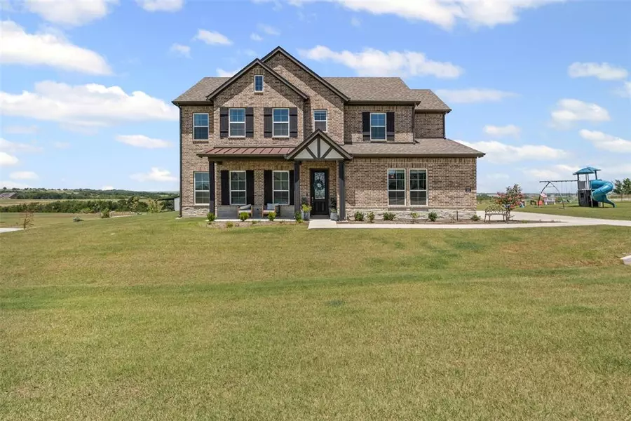 161 Hillock Court, Decatur, TX 76234