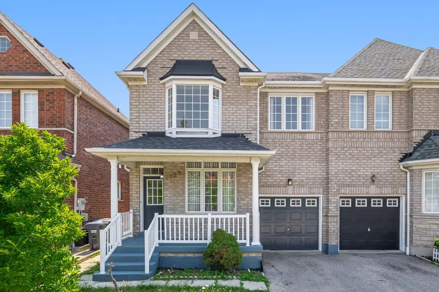 3028 Workman DR, Mississauga, ON L5M 6J9