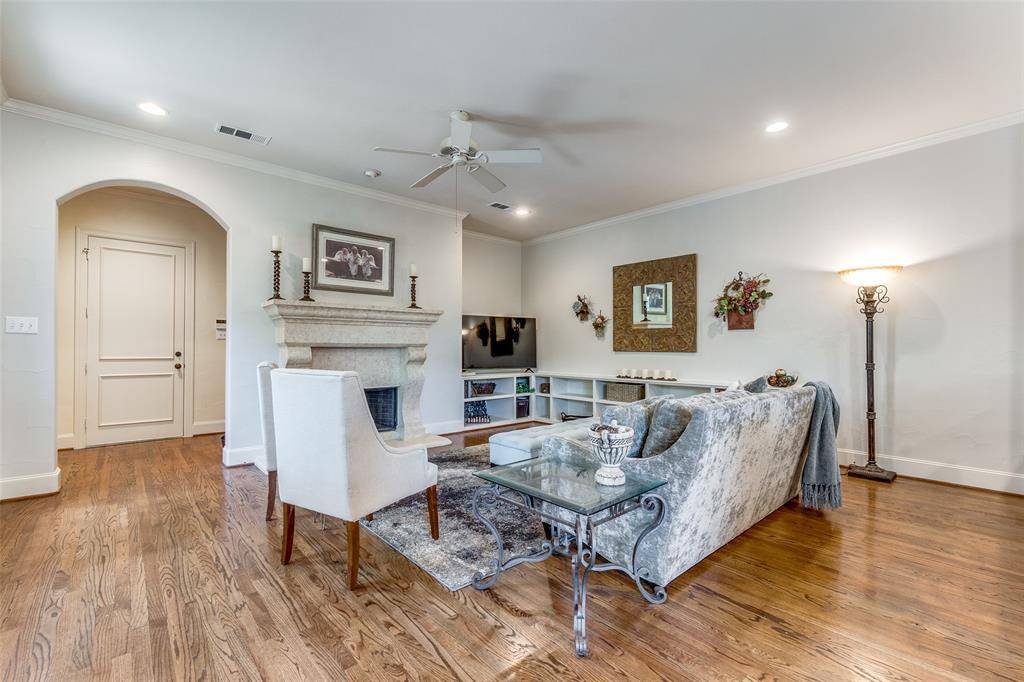 Dallas, TX 75225,6521 Del Norte Lane